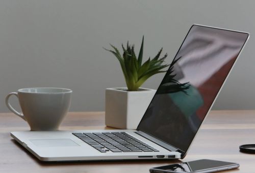 在線教育軟件開發(fā)的網(wǎng)絡(luò)技術(shù)側(cè)重點與實施方案